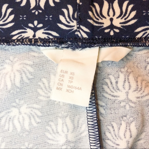 H&M women’s skirt - Picture 3 of 4